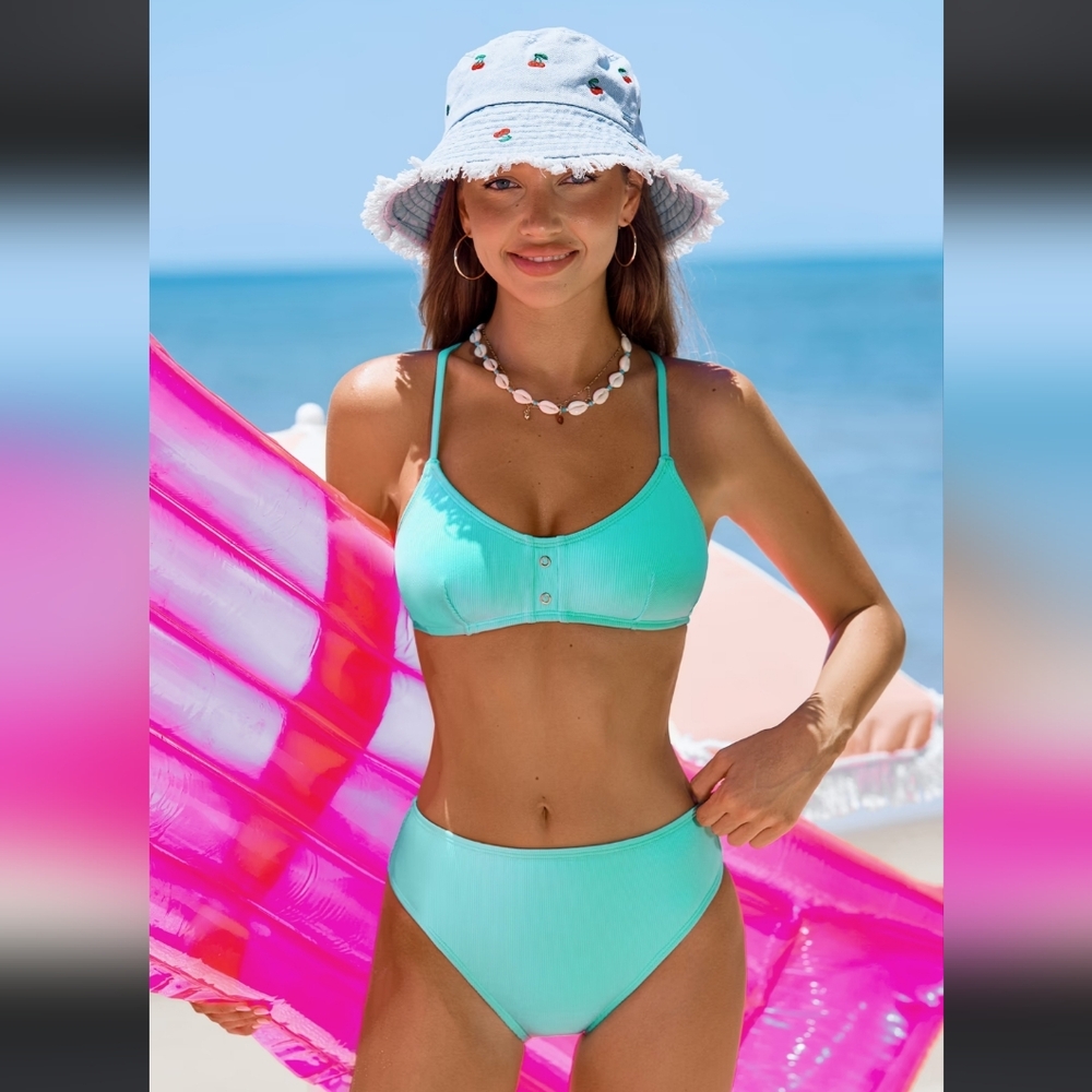Cupshe Aqua Bikini Set